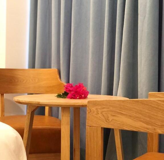 اتاق اکونومی, Fun