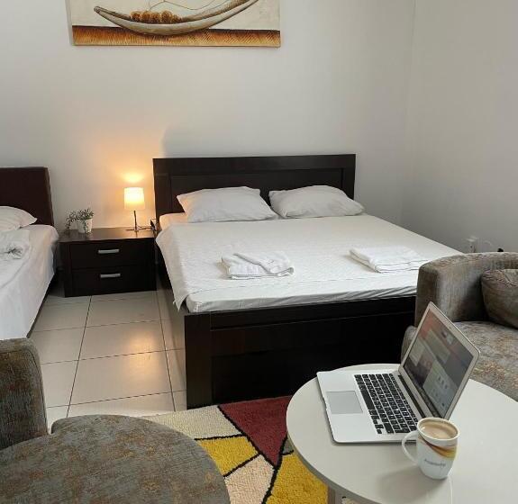 اتاق استاندارد چهار تخته, Kudin Most