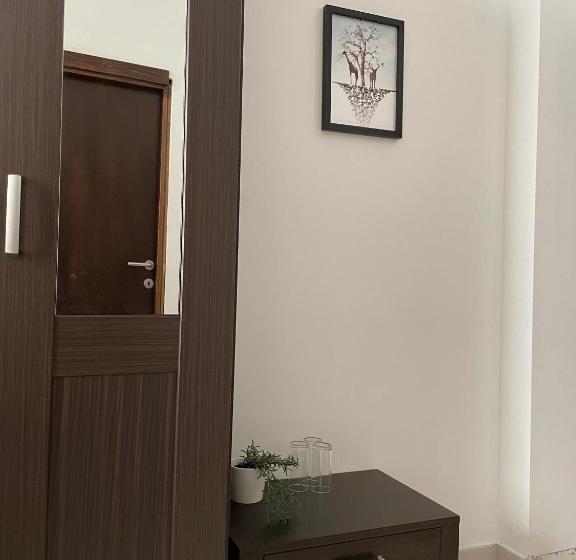 اتاق استاندارد چهار تخته, Kudin Most