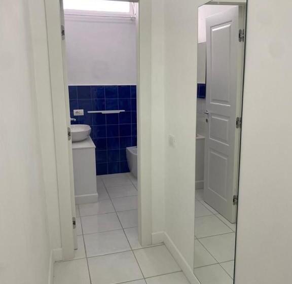 デラックスの4人部屋, Abagnale Home Sorrento