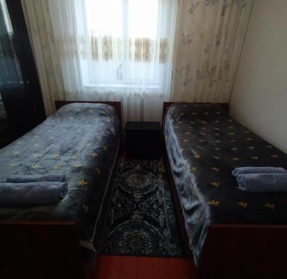 اتاق استاندارد با چشم‌انداز, Guest House Twins