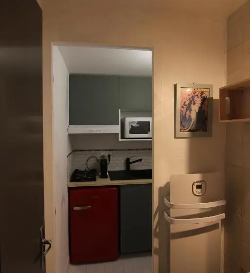 スタンダードルーム, Joli Studio Indépendant Avec Kitchenette
