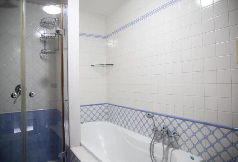اتاق استاندارد چهار تخته, Residence El Diez