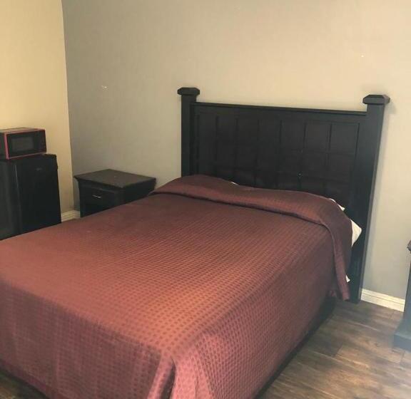 Номер Deluxe, Star Motel