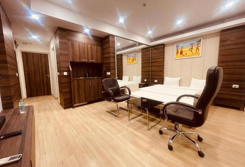 デラックススタジオ, The Pearl   Couple Friendly