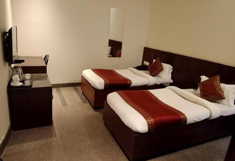 Standard Room, Atlantis