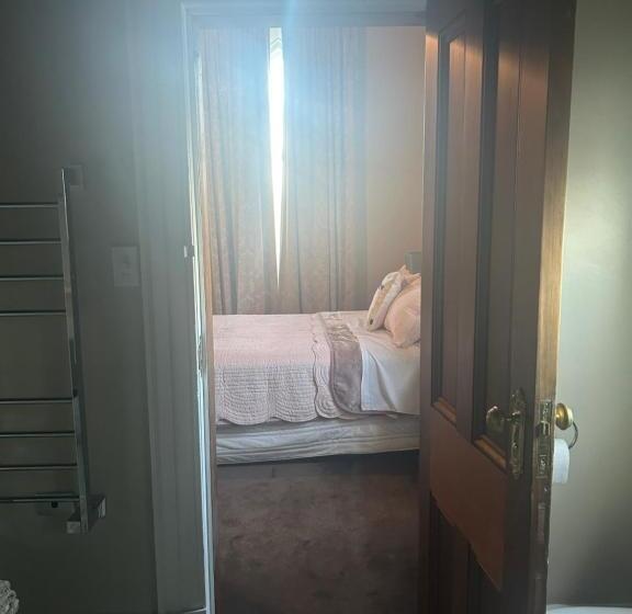 غرفة ديلوكس, Convent At Koroit