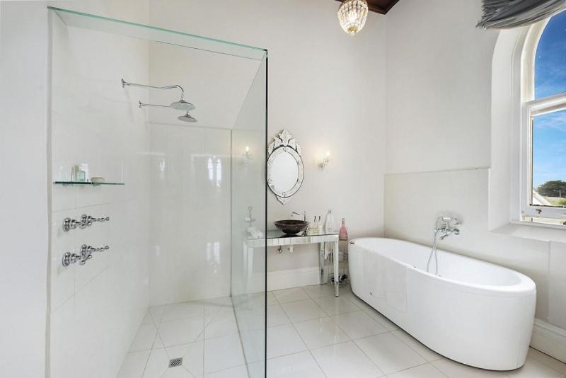 غرفة قياسية, Convent At Koroit