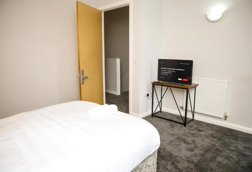 חדר סטנדרט חדר אמבטיה משותף, Crystal Home