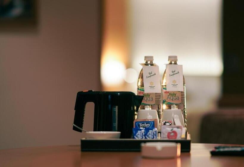 스위트 도시 전망, Gokulam Grand Trivandrum