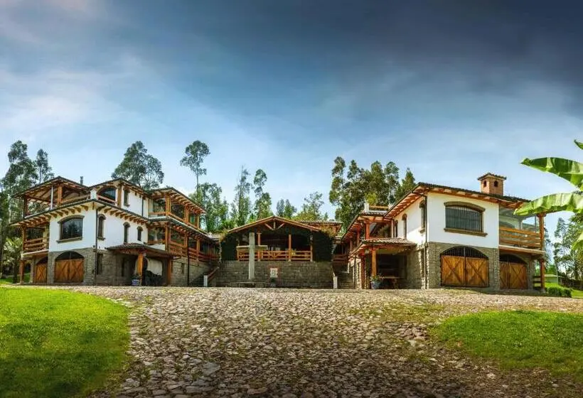 デラックスファミリールーム, Hacienda Turística La Morería