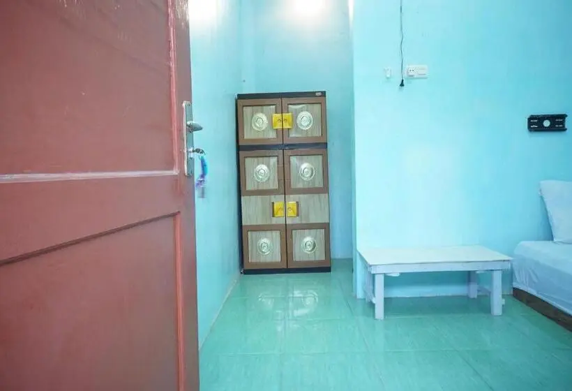 Economy Yhden Hengen Huone, Oyo Life 93017 Kost H Soeroso