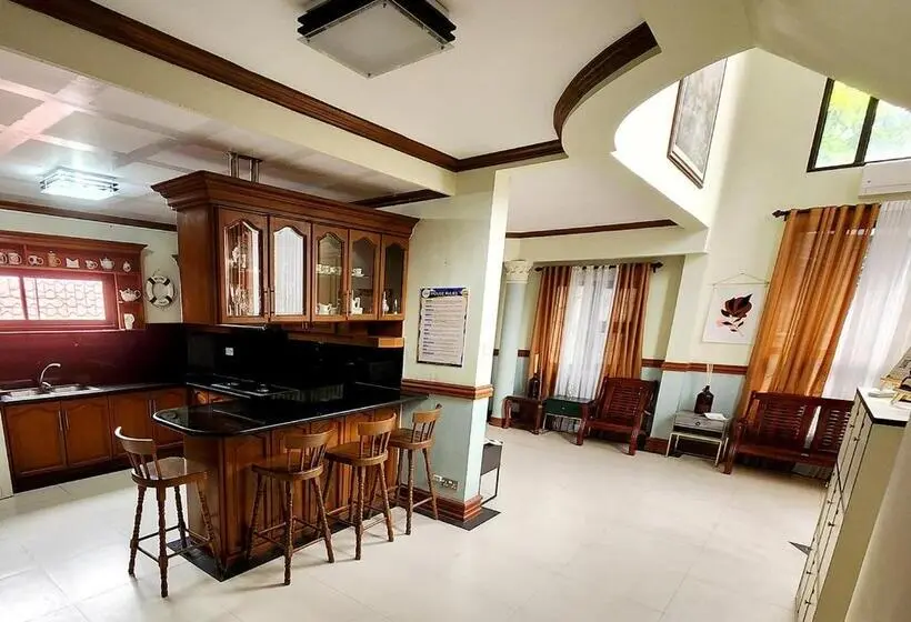 ファミリールーム, Leynes Taal Lake Resort And Hostel