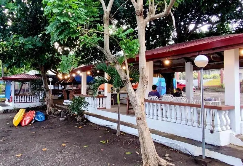 ファミリールーム, Leynes Taal Lake Resort And Hostel