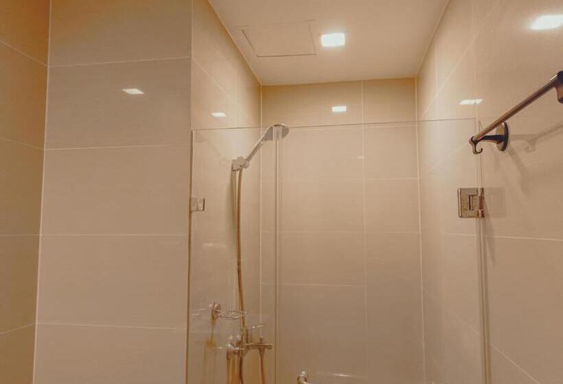 إستوديو ديلوكس, Casabay Suite Eastwood Staycation