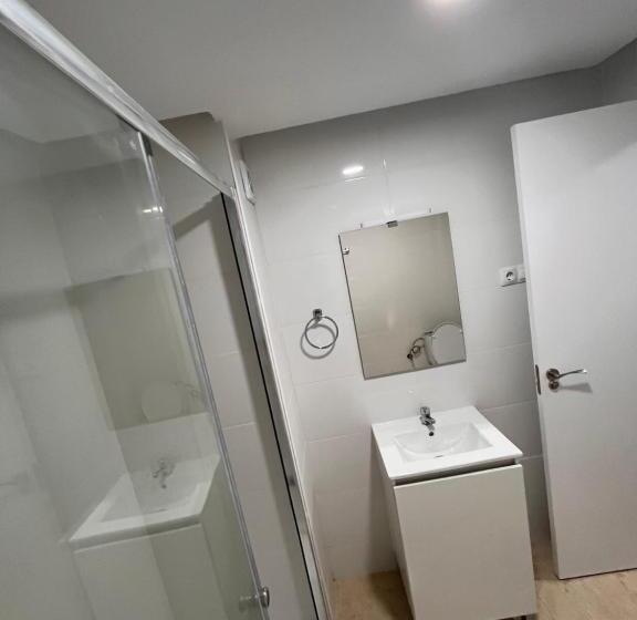 带共用浴室的标准房间, Mars Suites Alondra