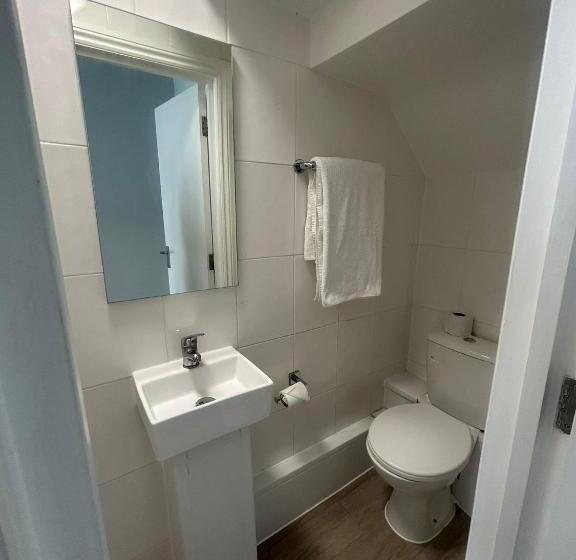 Номер Стандарт Индивидуальный, 3 St John S Close