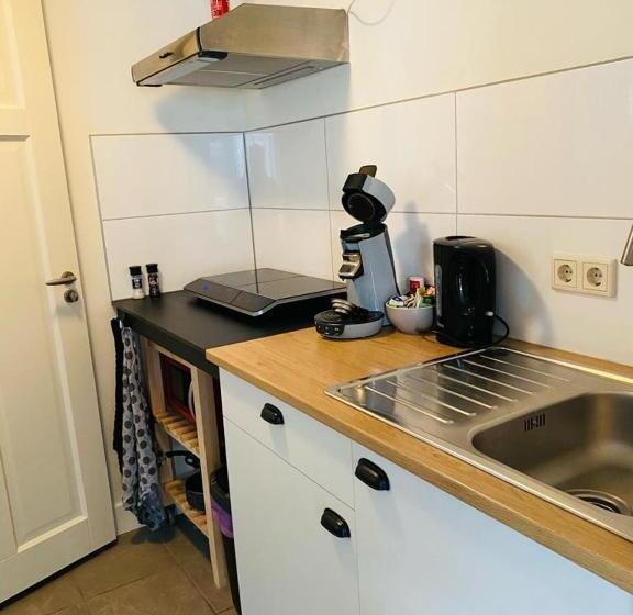 חדר דלוקס, By Onzz