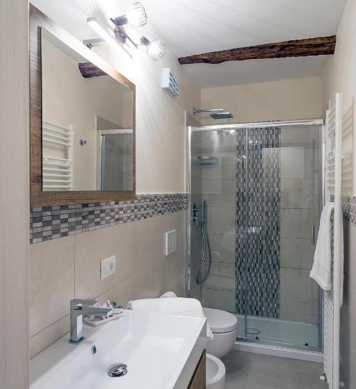 סוויטה אקזקיוטיב, Dimo  Rè