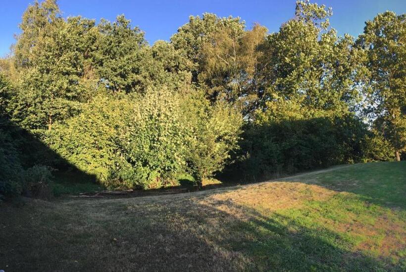 اتاق استاندارد با چشم‌انداز باغ, La Pacha, Chambre D Hôtes