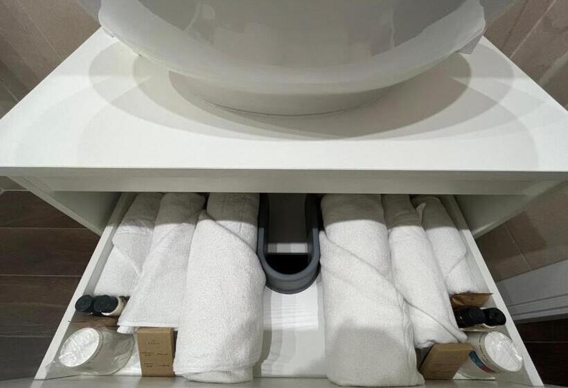 جناح عائلي, Epoque Bed And Breakfast