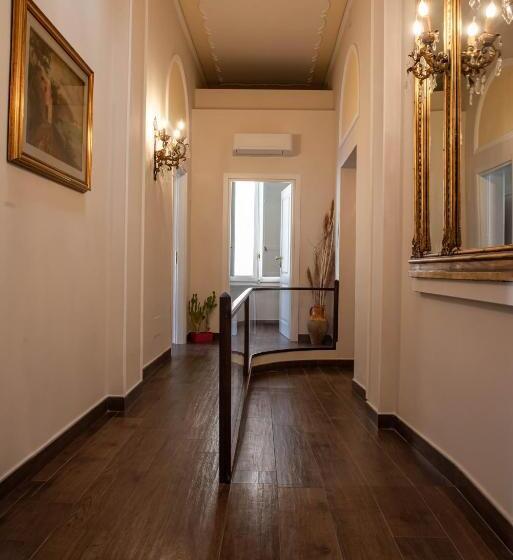 غرفة ديلوكس مزودة بشرفة, Epoque Bed And Breakfast