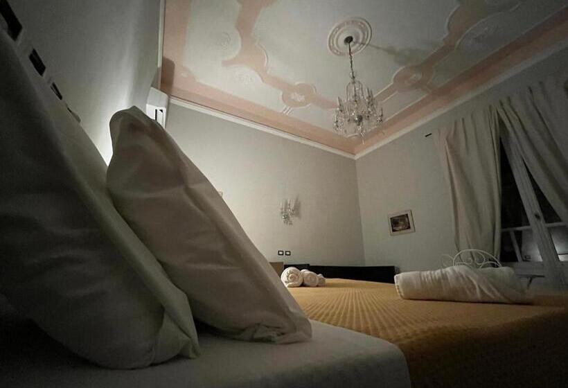 패밀리 스위트, Epoque Bed And Breakfast