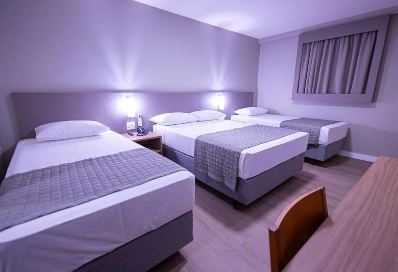 4인용 스탠다드 룸, Caiuá Blumenau