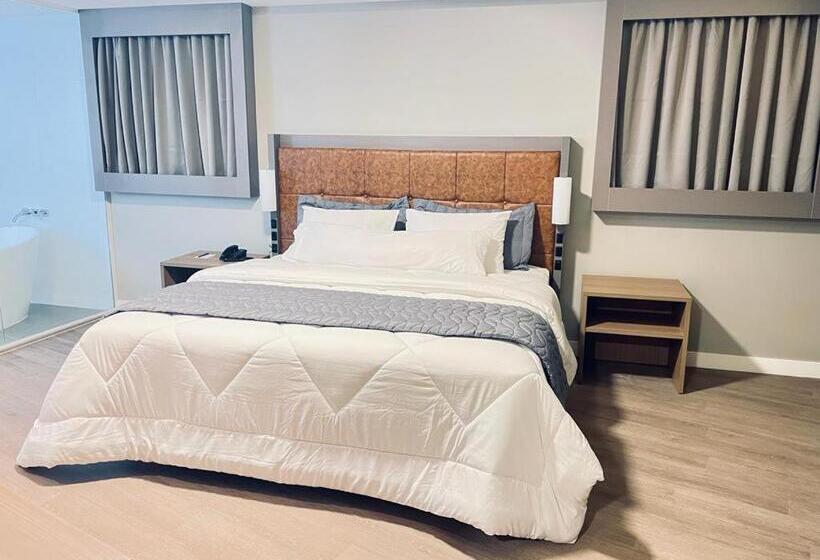 جناح رئاسى, Caiuá Blumenau