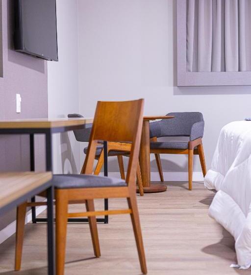 غرفة ديلوكس, Caiuá Blumenau