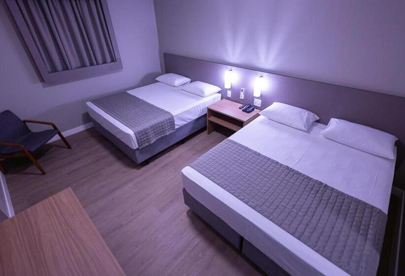 수피리어 룸, Caiuá Blumenau