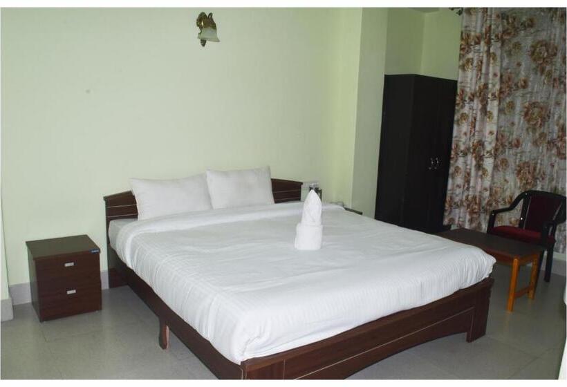 Номер Стандарт, Dug Inn