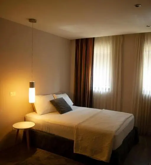 Standardzimmer, Internacional