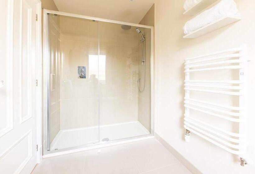 带大床的豪华间, The Koko Rooms