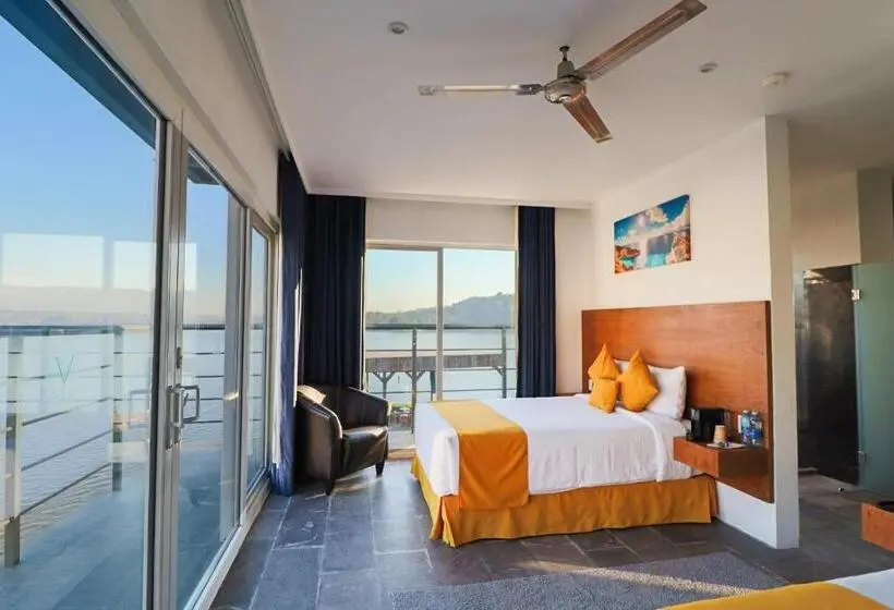 Juniorsviitti, Vlú Hotel Tequesquitengo