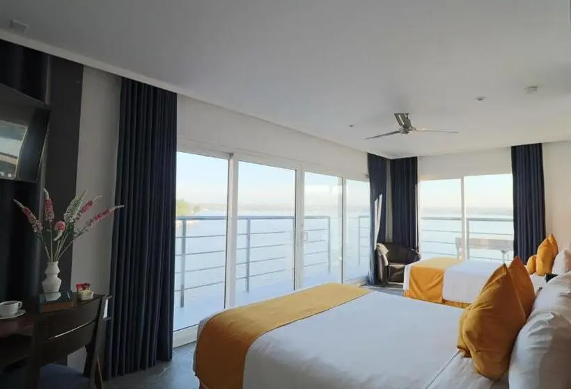 Juniorsviitti, Vlú Hotel Tequesquitengo
