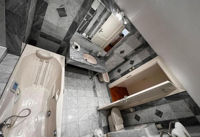 Suite with Terrace, Atik Hotel Vienna