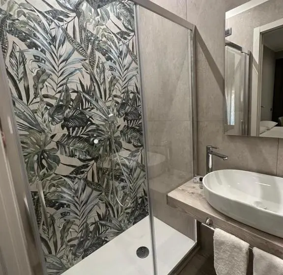 اتاق لوکس, B&b Sanem Luxury Rooms