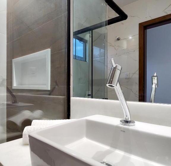 غرفة قياسية, Casa & Chalés Do Quebec