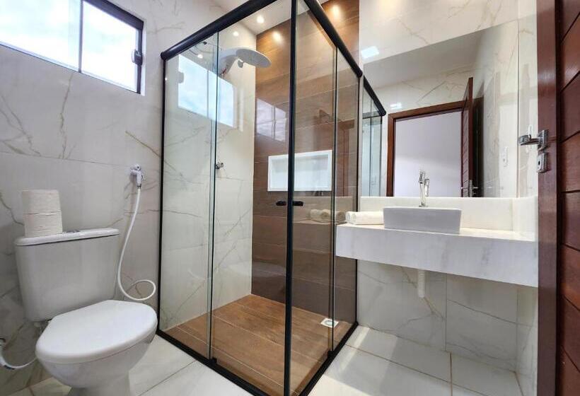 غرفة قياسية, Casa & Chalés Do Quebec