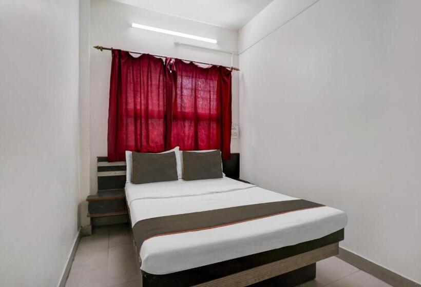 トリプルクラシックルーム, Collection O Hotel Atharva Lodging And Boarding