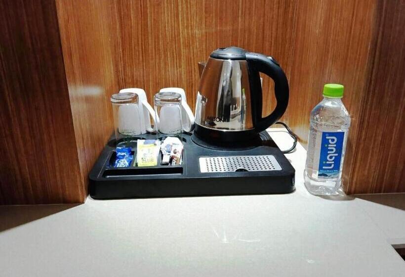 Superior Rum, Country Green Hotel & Banquet