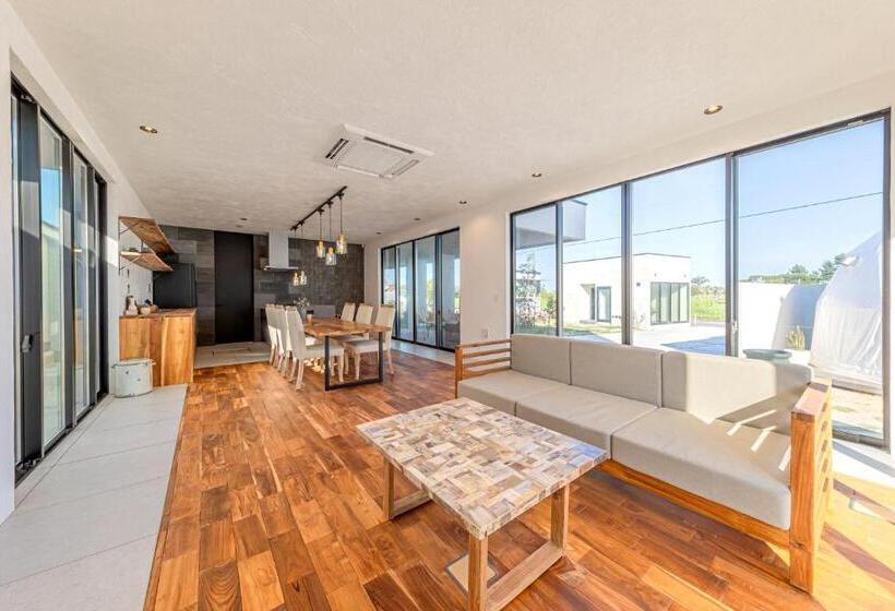 Вилла Deluxe 1 Спальня, Innocence Resort  In Chiba Resol