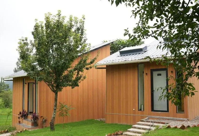 Villa 1 Makuuhuone Puutarhanäkymä, The Solace Bir