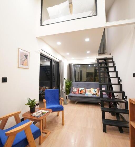 ガーデンビューの1ベッドルームビラ, The Solace Bir