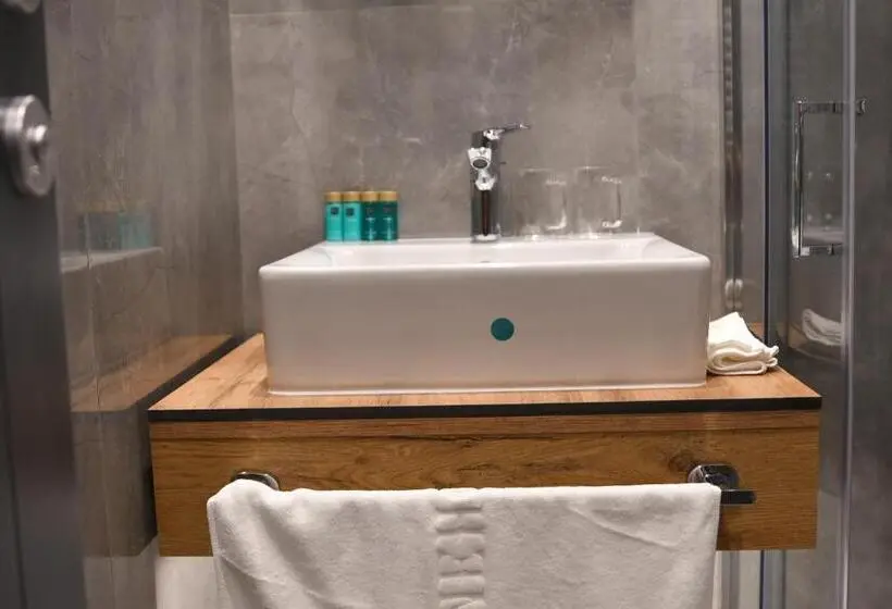 اتاق لوکس, Kame Hotel Belgrade,贝尔格莱德凯美酒店