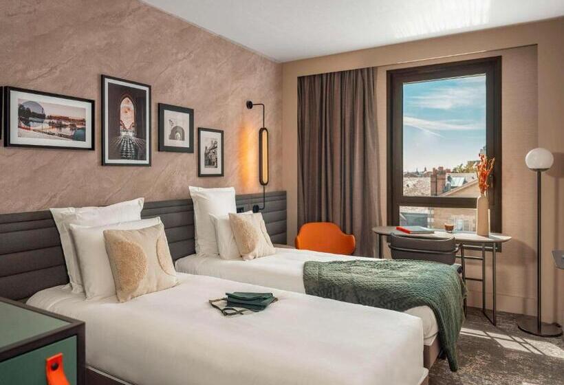 חדר סטנדרט מקשר, Novotel Orléans Centre Gare
