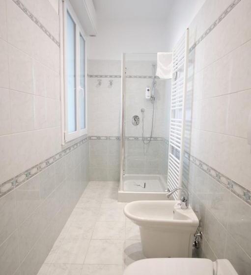 استودیوی لوکس, Casa Maluna