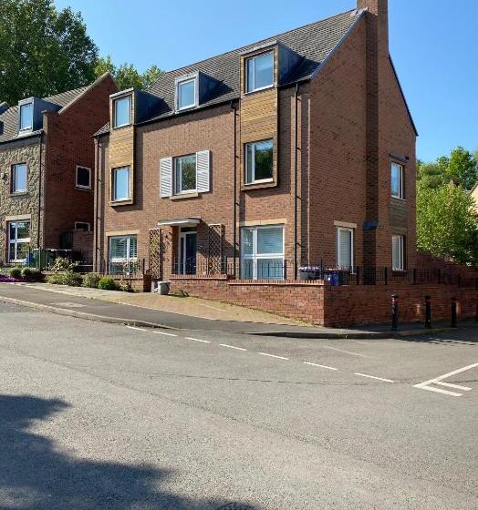 Номер Стандарт Вид на Парк, Number 2, Spacious Rooms, Near Ironbridge!
