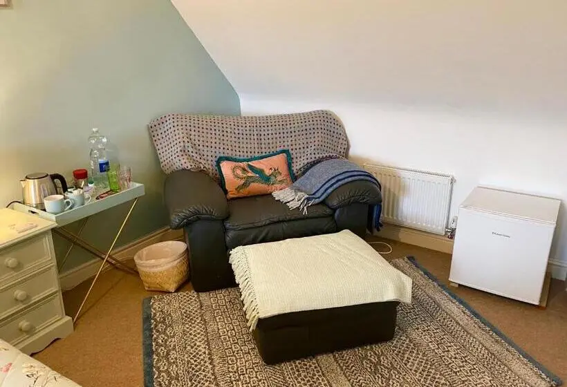 公園の見えるダブルベッドスタンダードルーム, Number 2, Spacious Rooms, Near Ironbridge!